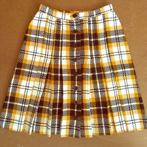 Vintage dainty plaid skirt